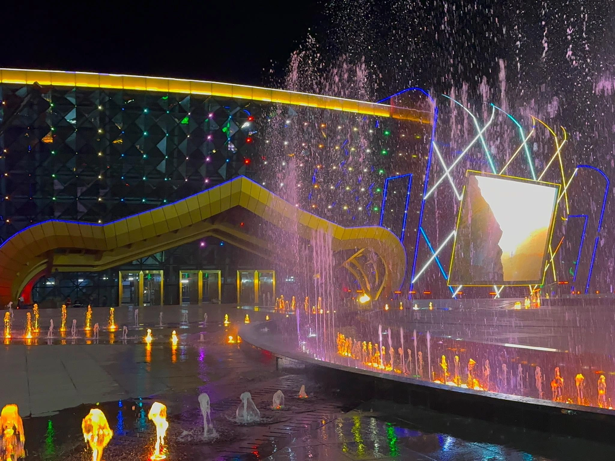 Kingdome with fountain